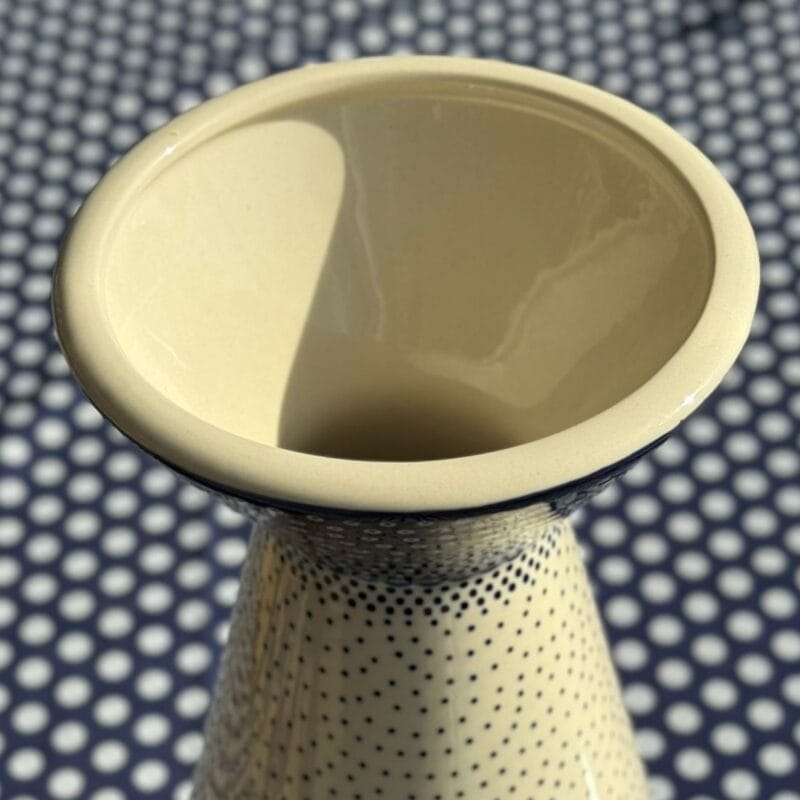 10 wazon klepsydra 3 kropki gz62